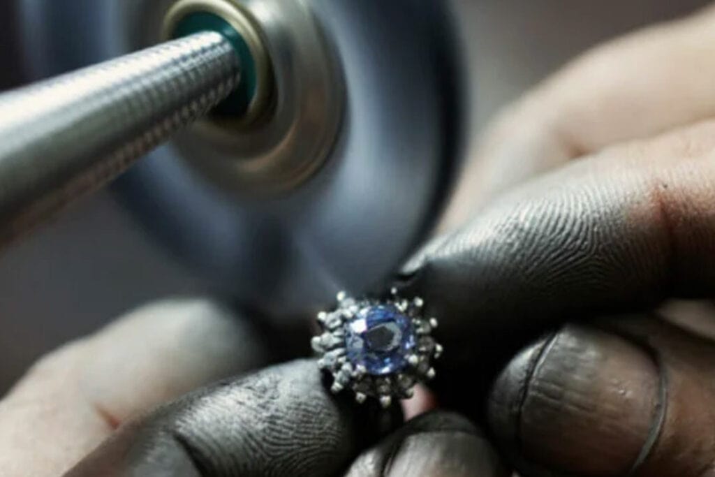 Turning someone's deals ashes into jewelry